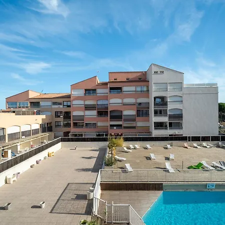 Le St Clair N317 St2 *