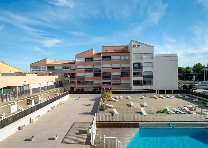 Le St Clair N317 St2 *