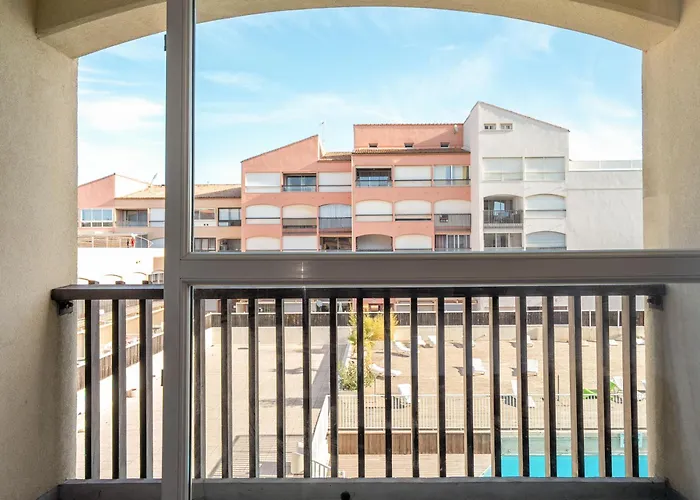 Le St Clair N317 St2 * Agde